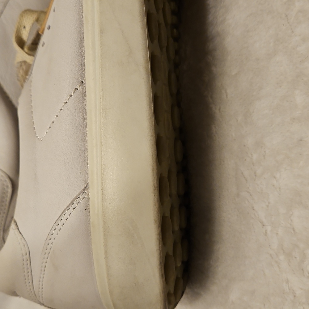 Ecco Women's Cream Leather Sneakers - Picture 5 of 6